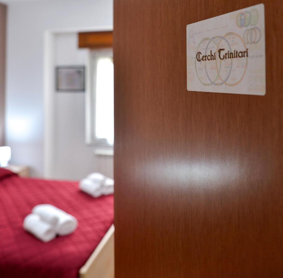 Mastro Gio Bed & Breakfast ซาน จิโอวานนิ อิน ฟิโอเร ภายนอก รูปภาพ