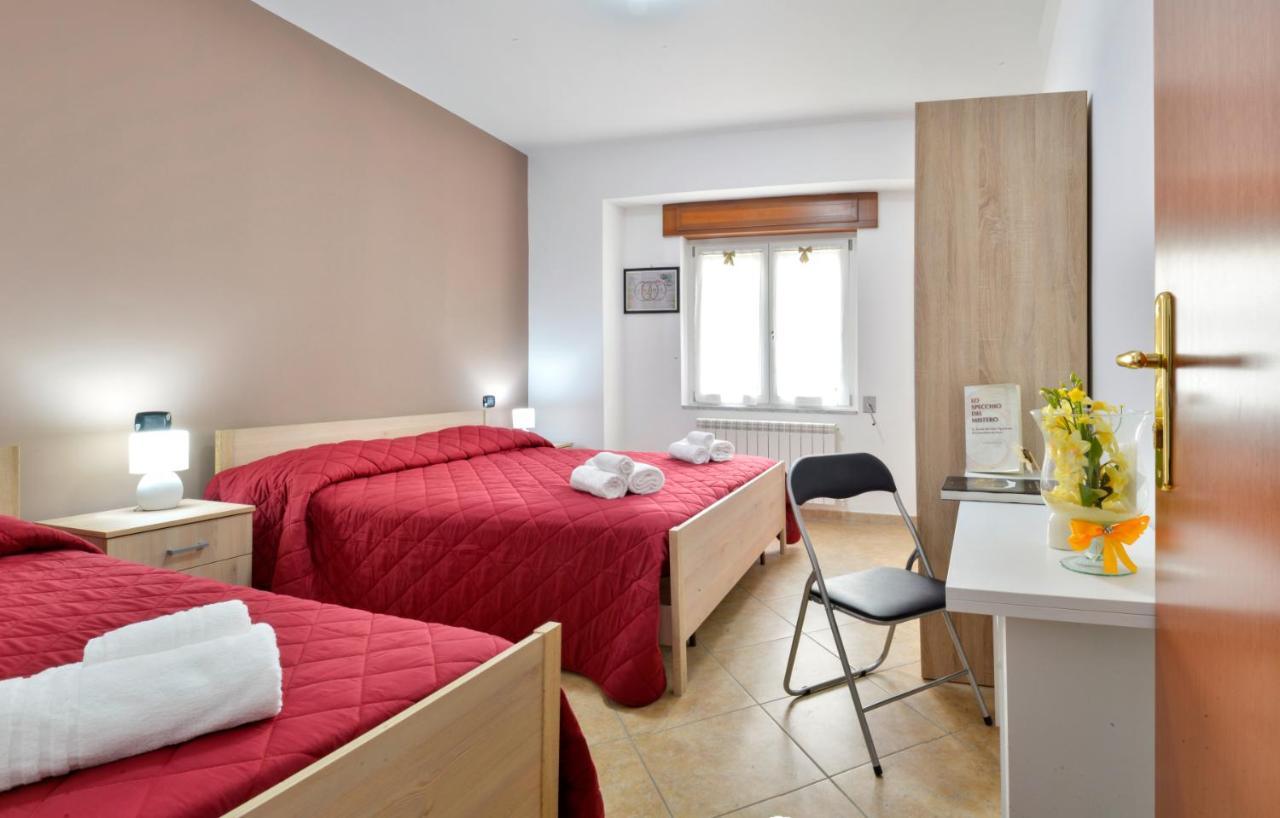 Mastro Gio Bed & Breakfast ซาน จิโอวานนิ อิน ฟิโอเร ภายนอก รูปภาพ